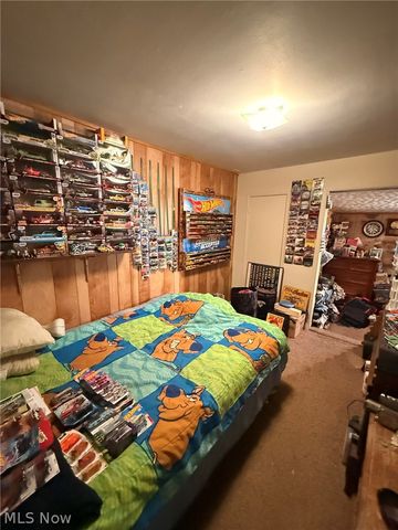 965 Adelaide Avenue SE, Warren, OH 44484