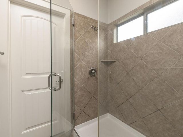 2001 Faro DR 26, Austin, TX 78741