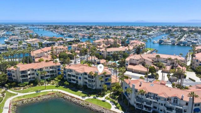 1808 Emerald Isle Way, Oxnard, CA 93035
