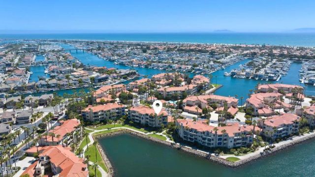 1808 Emerald Isle Way, Oxnard, CA 93035