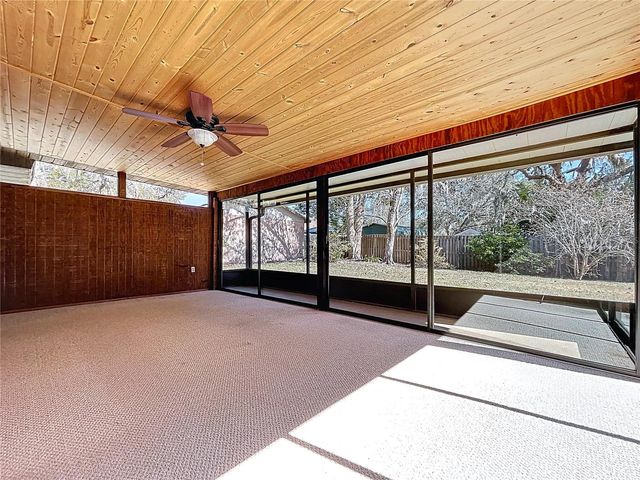 18519 BARTON DRIVE, Lutz, FL 33549