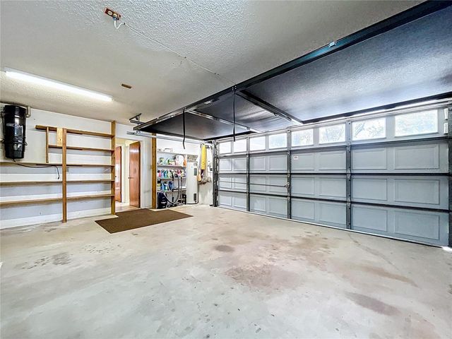 18519 BARTON DRIVE, Lutz, FL 33549