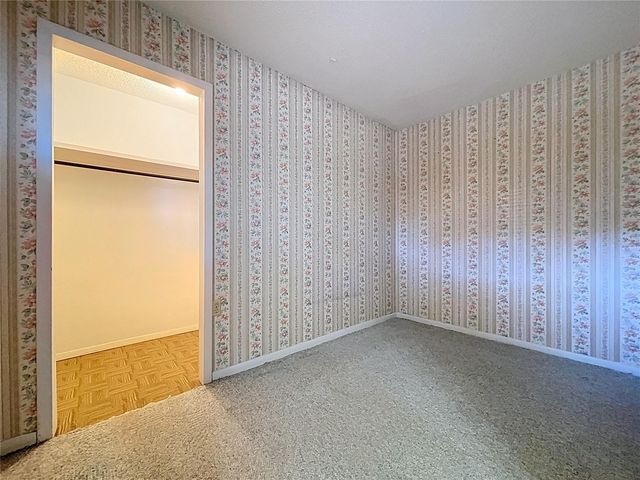 18519 BARTON DRIVE, Lutz, FL 33549