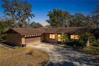 18519 BARTON DRIVE, Lutz, FL 33549