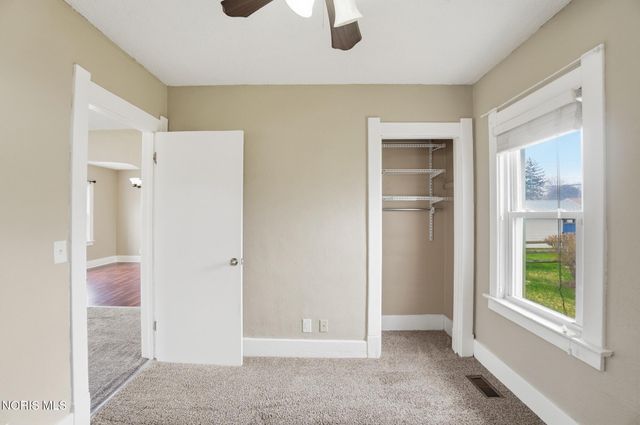 1054 Scott Street, Maumee, OH 43537