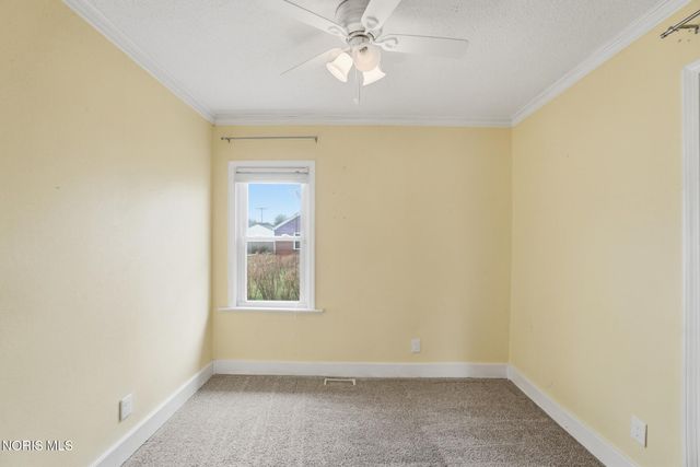 1054 Scott Street, Maumee, OH 43537