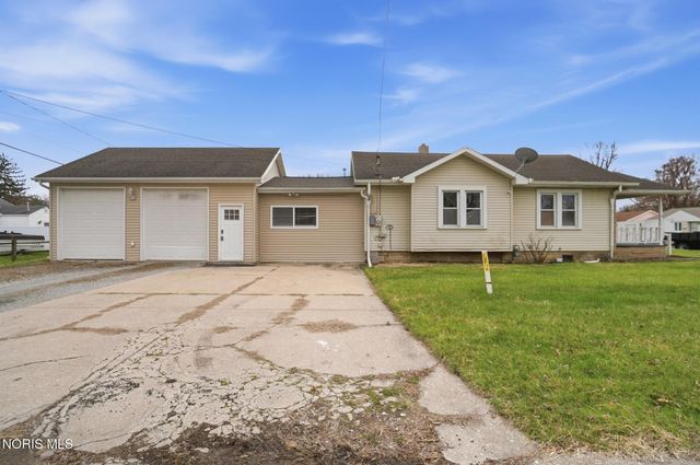 1054 Scott Street, Maumee, OH 43537