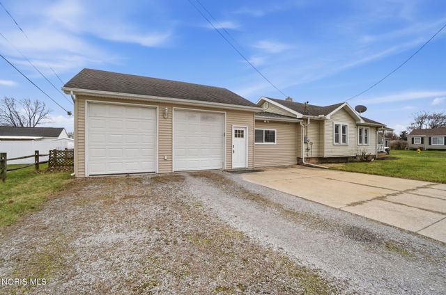 1054 Scott Street, Maumee, OH 43537