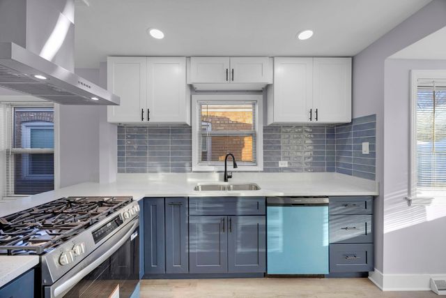 9731 S Ellis Avenue, Chicago, IL 60628