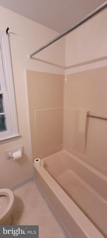 409 N LYNN DR, Wilmington, DE 19809