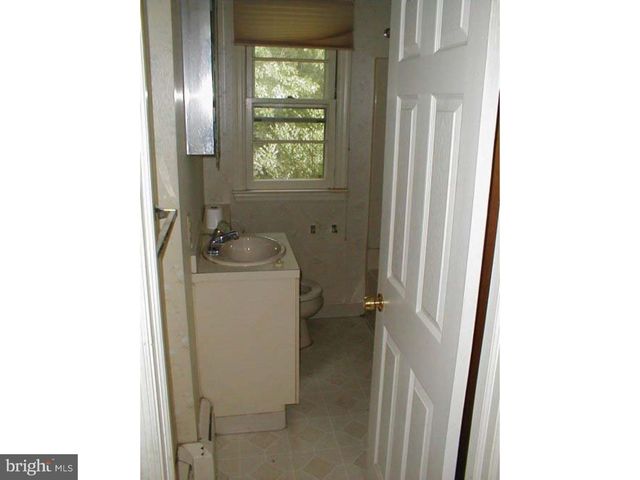 409 N LYNN DR, Wilmington, DE 19809