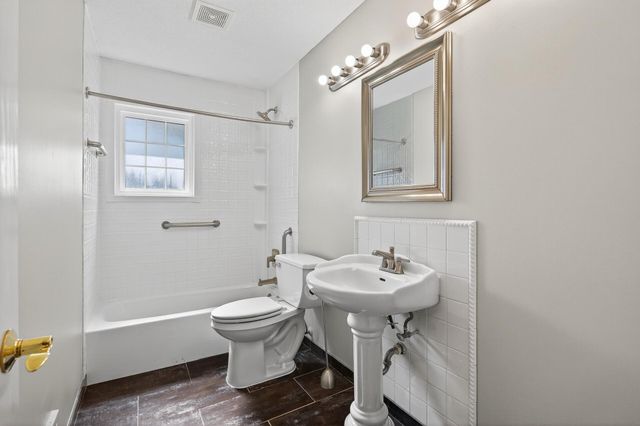 13213 Ferris Avenue, Apple Valley, MN 55124