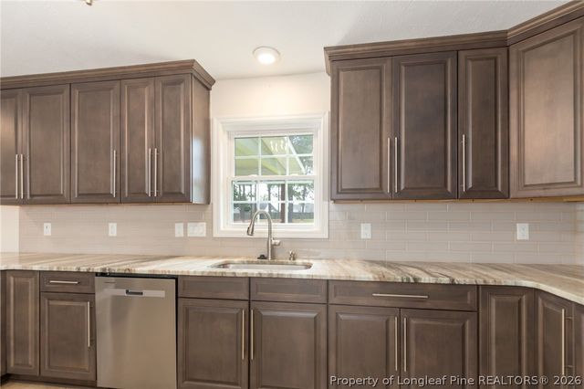 114 Terrier Way, Raeford, NC 28376