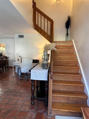 13360 SW 90th Ter A, Miami, FL 33186