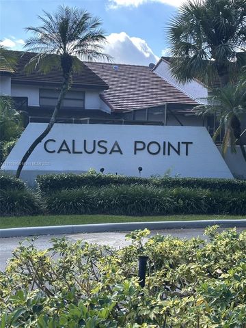 13360 SW 90th Ter A, Miami, FL 33186