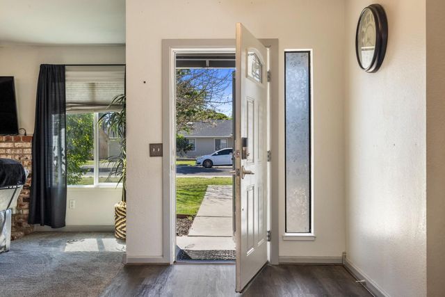 2713 Dania Ct, Modesto, CA 95358