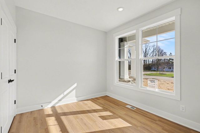 5553 Canal Avenue Sw 64, City Of Wyoming, MI 49418