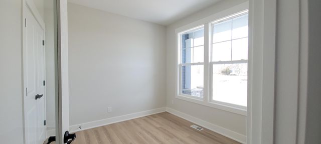 5553 Canal Avenue Sw 64, City Of Wyoming, MI 49418