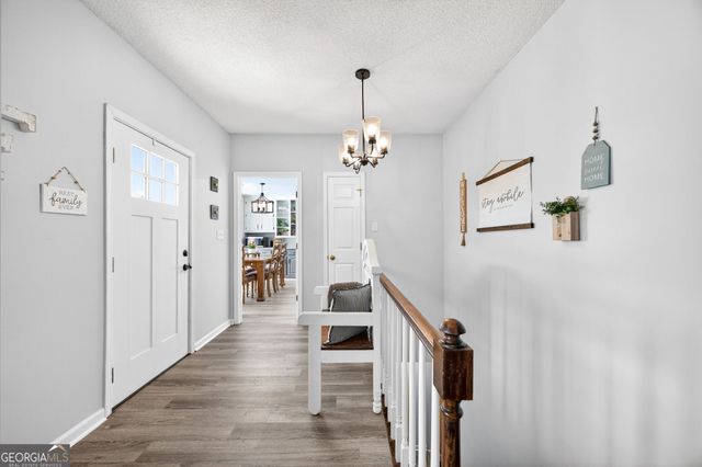 141 Meadow Drive, Forsyth, GA 31029