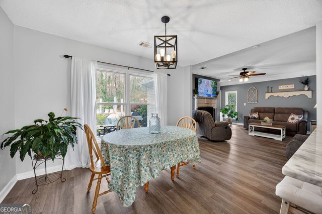 141 Meadow Drive, Forsyth, GA 31029