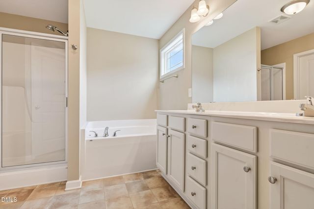 235 Highcroft Circle, Benson, NC 27504