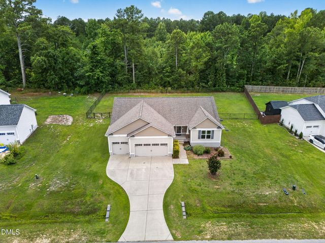 235 Highcroft Circle, Benson, NC 27504