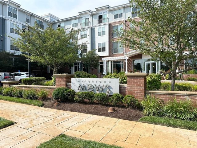 5 Repton Circle 5106, Watertown, MA 02472