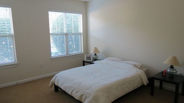 5 Repton Circle 5106, Watertown, MA 02472