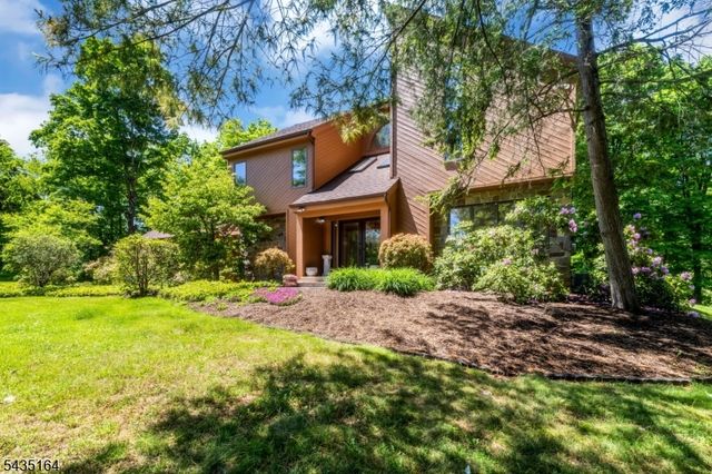 20 Heather Ln, Bernards Twp., NJ 07920