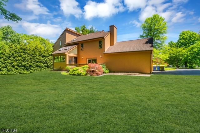 20 Heather Ln, Bernards Twp., NJ 07920