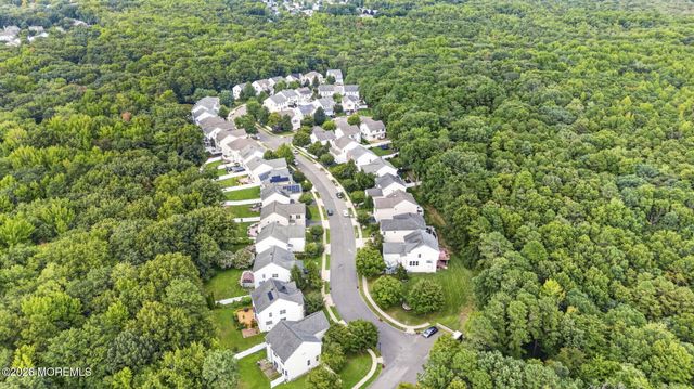 2 Palisades Road, Old Bridge, NJ 08857