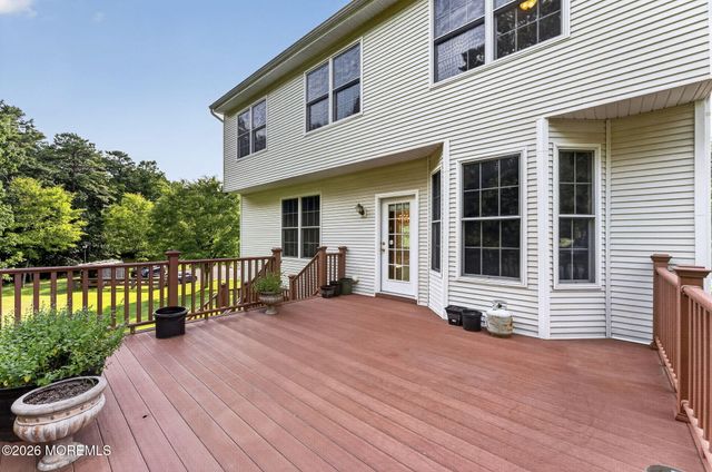 2 Palisades Road, Old Bridge, NJ 08857