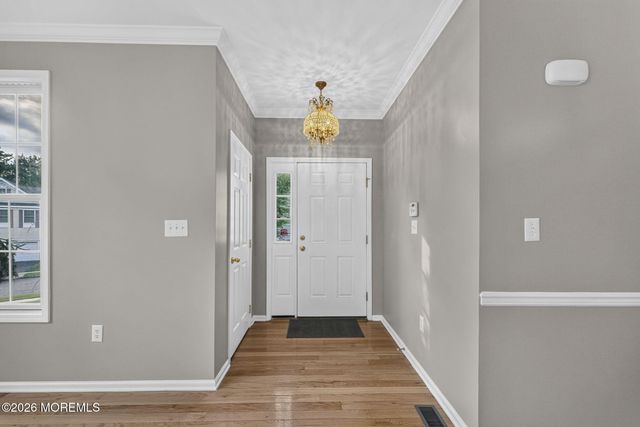 2 Palisades Road, Old Bridge, NJ 08857