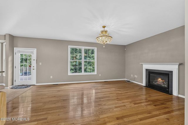 2 Palisades Road, Old Bridge, NJ 08857
