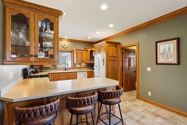 5888 Steeple LANE, West Bend, WI 53090