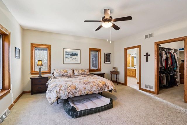 5888 Steeple LANE, West Bend, WI 53090