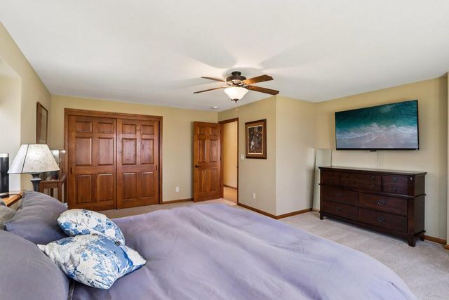 5888 Steeple LANE, West Bend, WI 53090