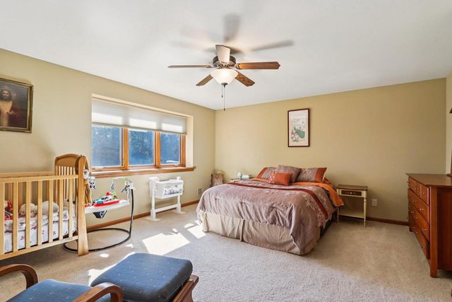 5888 Steeple LANE, West Bend, WI 53090