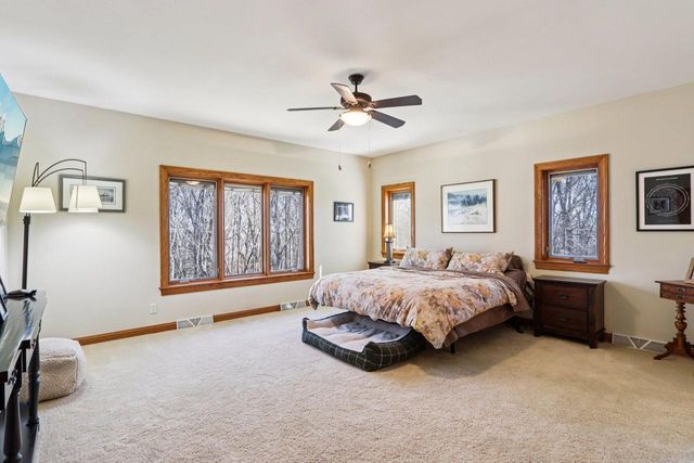 5888 Steeple LANE, West Bend, WI 53090