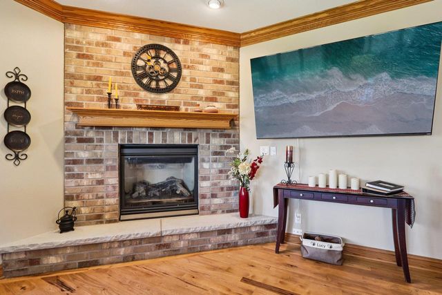 5888 Steeple LANE, West Bend, WI 53090