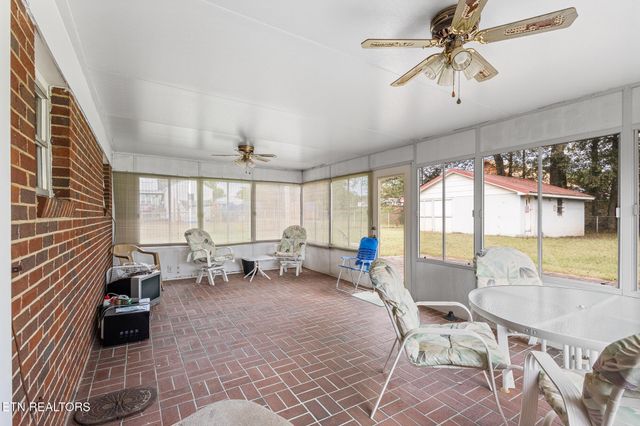 400 Warren St, Athens, TN 37303