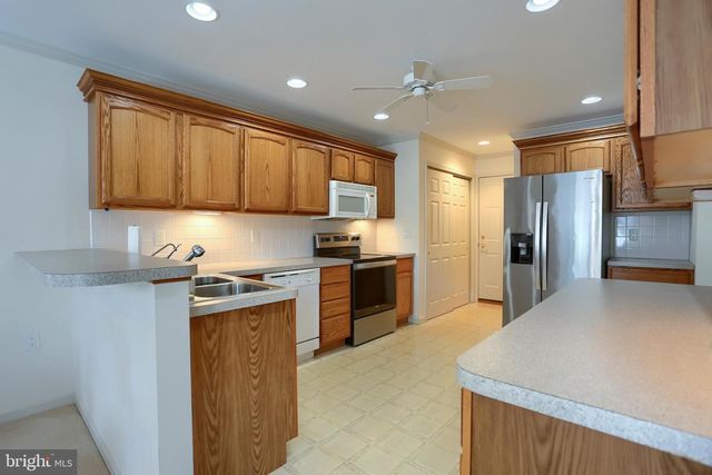 57 LEE ANN CT, Enola, PA 17025