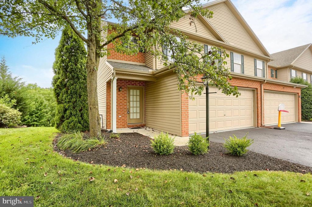 57 LEE ANN CT, Enola, PA 17025