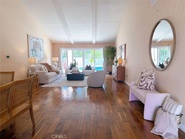 22628 Paul Revere, Calabasas, CA 91302