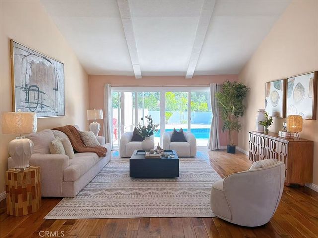 22628 Paul Revere, Calabasas, CA 91302