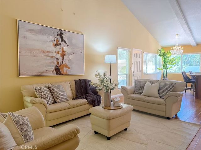 22628 Paul Revere, Calabasas, CA 91302