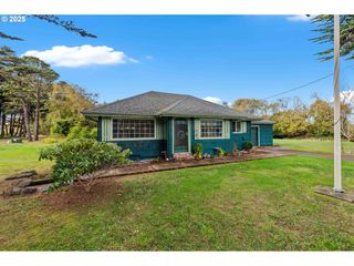 54568 BEACH LOOP Rd, Bandon, OR 97411
