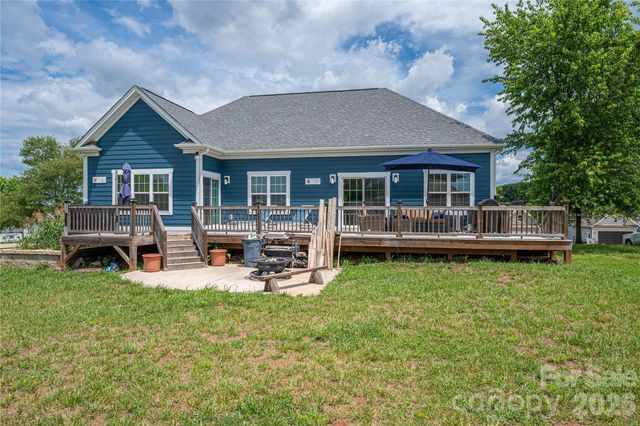 2725 Eagle Drive, Lincolnton, NC 28092