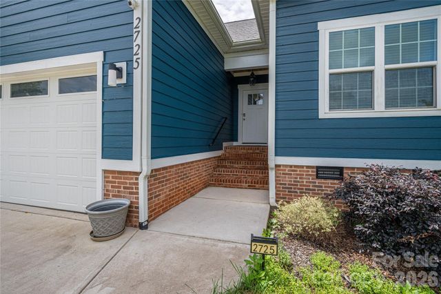 2725 Eagle Drive, Lincolnton, NC 28092
