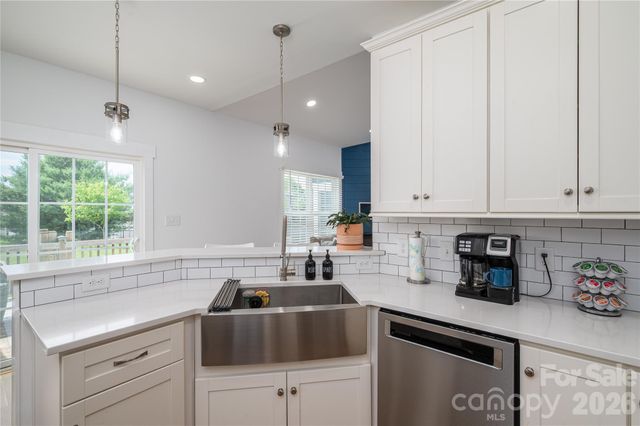 2725 Eagle Drive, Lincolnton, NC 28092